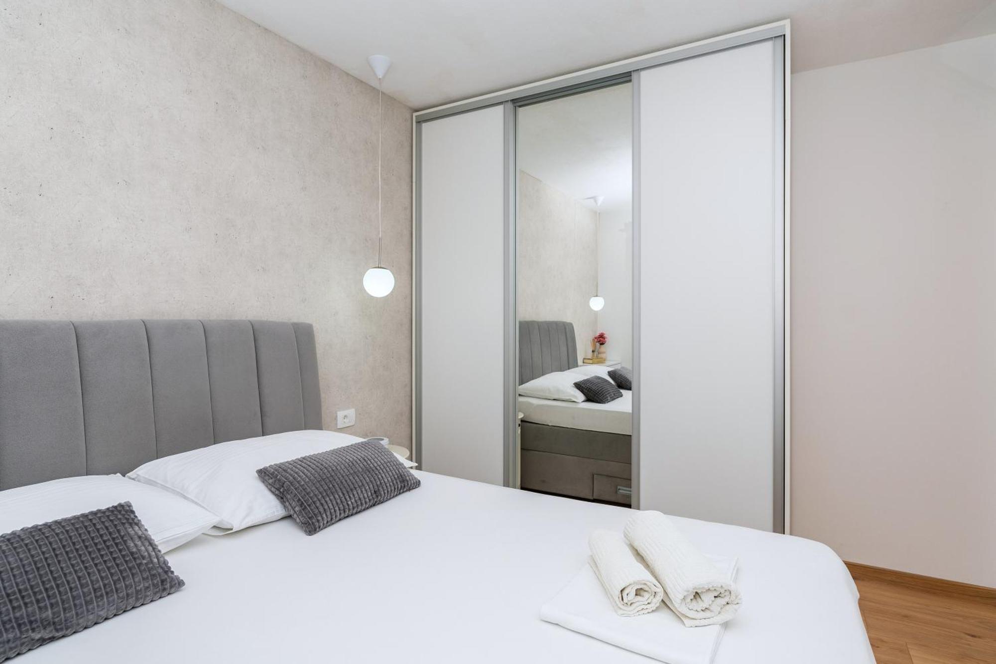 Apartment Mirjana Makarska Ngoại thất bức ảnh