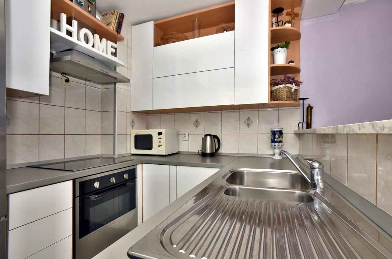 Apartment Mirjana Makarska Ngoại thất bức ảnh